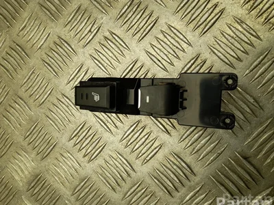 Hyundai 93580-D3100 / 93580D3100 TUCSON (TL) 2017 Bouton de lève-vitre - Image 1