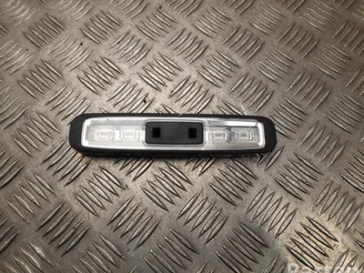 Mercedes-Benz A 238 906 05 01 / A2389060501 E-CLASS Convertible (A238) 2019 Lumière intérieure - Image 1