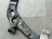 BMW 8864278 1 (F70) 2025 Devant bras de commande de voie inférieur Right Front right side