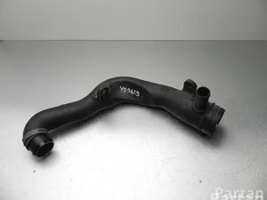 Volkswagen 1J0 129 594 D / 1J0129594D POLO (9N_) 2004 Prise d'air / Conduit d'air d'admission