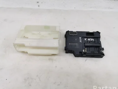 Renault 285905280R CAPTUR (J5_) 2018 Unité de contrôle pour l'accès et l'autorisation de démarrage (kessy) - Image 1