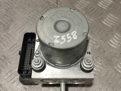 Chrysler P68222747AG Pacifica 2017 Unité de commande hydraulique ABS - Image 1