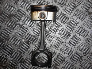 Toyota 1320139185, 1320109A30 AURIS TOURING SPORTS (_E18_) 2016 Piston