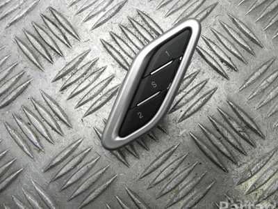 Maserati 34013089 GHIBLI (M157) 2014 Interrupteur à mémoire pour le réglage du siège - Image 1