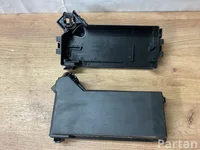 Renault MEGANE E 2024 Caja de fusibles