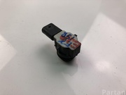 BMW 0263013515 3 (F30, F80) 2013 Park Assist Sensor