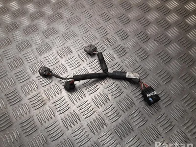 Toyota 24648-09253 / 2464809253 RAV 4 V 2022 Fils du compartiment moteur - Image 1