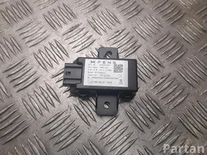 XPeng 8040001ED1 P7 2025 Блок управления