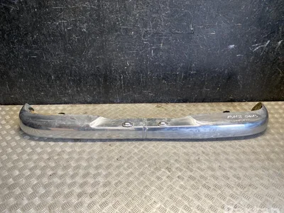 Mercedes-Benz W110 200D 1965 Pare-chocs - Image 1