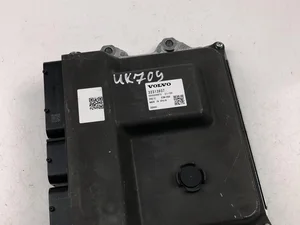 Volvo 32313937 XC60 II (246) 2017 Unidad de control del motor