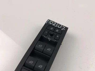 Volvo 32279441 XC40 2020 Botón de elevación de ventanas - Imagen 1