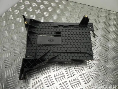 Mercedes-Benz A 246 545 28 40 / A2465452840 CLA Coupe (C117) 2014 Support - Image 1