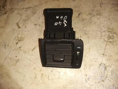 Volvo 30715098 S40 II (MS) 2005 Kratka wentylacyjna - Obraz 1