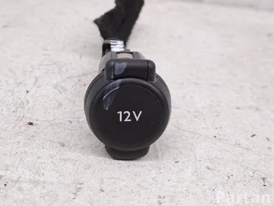 Citroën 9666105377, 9801850877,9801850977, 9801851077,9801851177 / 9666105377, 9801850877, 9801850977, 9801851077, 9801851177 C3 III (SX) 2019 Sonstige Innenausstattung - Bild 1