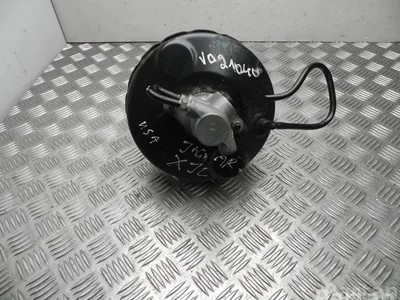 Jaguar DW93-2B195-BA / DW932B195BA XJ (X351) 2016 Maître-cylindre de frein - Image 1