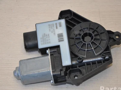 BMW 5A5C881 iX3 (G08) 2023 Moteur de lève-vitre Right Front - Image 1