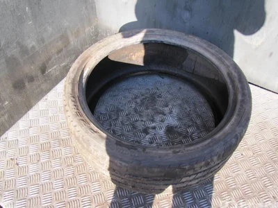 Jaguar Pirelli P Zero / PirelliPZero XF (X250) 2015 Pneus R20 255/ /35 - Image 1