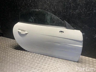 Mercedes-Benz SLK (R172) 2013 Durys dešinė priekis - Paveiksliukas 1