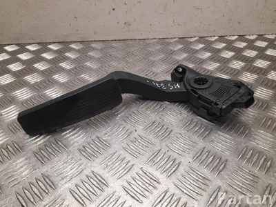 Maserati 04861716AD GHIBLI (M157) 2015 Accelerator Pedal - Image 1