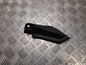 Hyundai 84159-BE000 / 84159BE000 Kona II 2024 Support d'aile