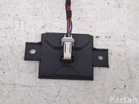 Mercedes-Benz A2229000905 C-CLASS (W205) 2015 Control unit for reversing camera system