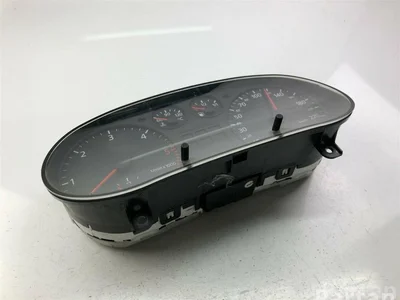 Audi 8L0919860D A3 (8L1) 1998 Tableau de bord - Image 1