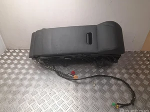 Audi 4H0 885 227 / 4H0885227 A8 (4H_) 2012 Porankis