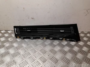 Audi 82C820951C, 82C820951B A1 Sportback 2023 Évent Central