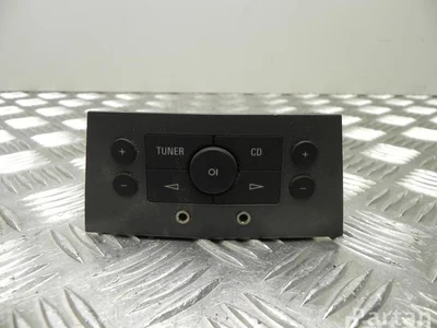 Vauxhall 13 147 077 / 13147077 ASTRAVAN Mk V (H) 2006 Commutateur multiple - Image 1