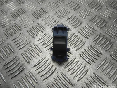 Toyota 84810-05080 / 8481005080 AVENSIS Estate (_T27_) 2016 Bouton de lève-vitre - Image 1