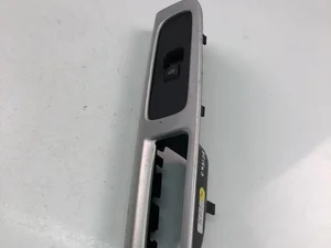 Volvo 8663815 S40 II (MS) 2007 Выключатель электростекло подъемника