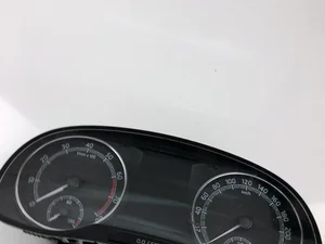 Škoda 6V0920740D FABIA III (NJ3) 2018 Tableau de bord mph km/h
