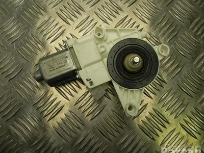 Mercedes-Benz A 166 906 06 01 / A1669060601 GL-CLASS (X166) 2013 Moteur de lève-vitre Right Rear - Image 1