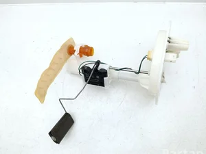 Mercedes-Benz A1664700490 GL-CLASS (X166) 2013 Filtre à carburant