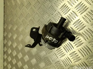 Renault 210103928R ZOE (BFM_) 2020 Pompe à eau supplémentaire