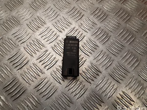 Volkswagen 4M0 907 282 E / 4M0907282E AMAROK Platform/Chassis (S1B) 2017 Relé, sistema de precalentamiento