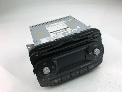 Kia 961701Y201MB2 PICANTO (TA) 2013 Radio / lecteur CD - Image 1
