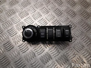 Nissan 0630A, 0X05K PATHFINDER III (R51) 2011 Multiple switch