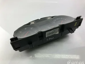 Volkswagen  3C0920860K / 3C0920860K PASSAT (3C2) 2010 Prietaisų skydelis (spidometras)