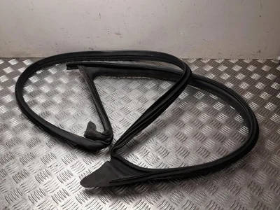 Tesla 658 MODEL 3 2019 Joint d'étanchéité de porte - Image 1