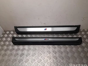 BMW 8 051 706, 8 051 705 / 8051706, 8051705 6 coupe (F13) 2016 Listwa progowa zestaw