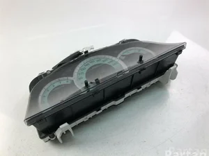 Toyota 83800-0F020M / 838000F020M COROLLA Verso (ZER_, ZZE12_, R1_) 2005 Tablero de instrumentos