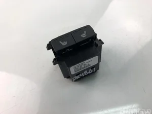 Volvo 31346786 XC90 II 2018 Switch for seat heating