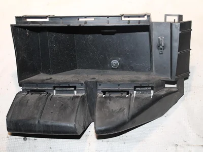 Volvo 30698138 XC90 I 2012 Support pour pare-chocs Right Rear - Image 1