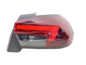 Opel 9829317880 Corsa F 2021 Feu arrière