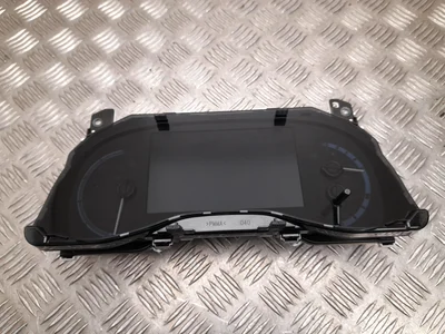 Toyota 83800-F5B70 / 83800F5B70 Yaris Cross XP210 2022 Tableau de bord - Image 1