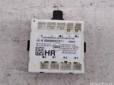 Mercedes-Benz A2059004721 C-CLASS (W205) 2016 Unité de commande pour porte Right Rear - Image 1