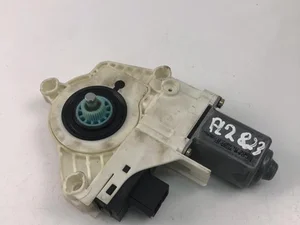 Audi 4F0959801A A6 (4F2, C6) 2009 Motor para subida de ventanas