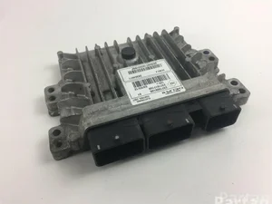 Renault 237100914R; 237101715R / 237100914R, 237101715R MEGANE III Grandtour (KZ0/1) 2014 Aparato de mando