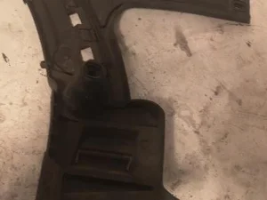 Volvo 08620567 XC90 I 2004 Support pour pare-chocs